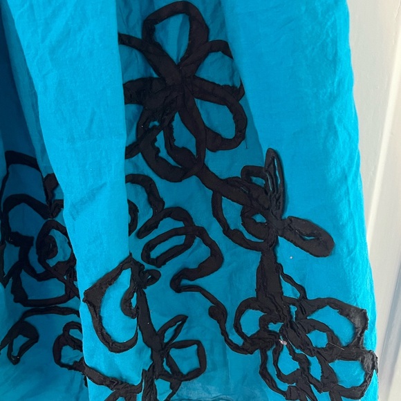 Collared Dress - Picture 2 of 4